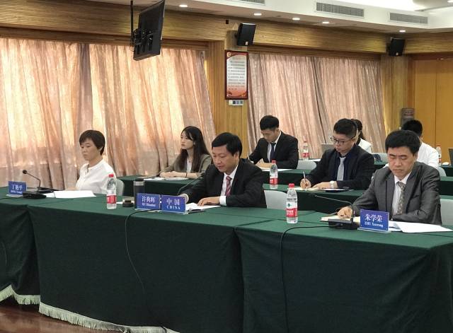  广东省委农村工作领导小组办公室常务副主任，好色视频
党组副书记，省乡村振兴局常务副局长许典辉作经验分享